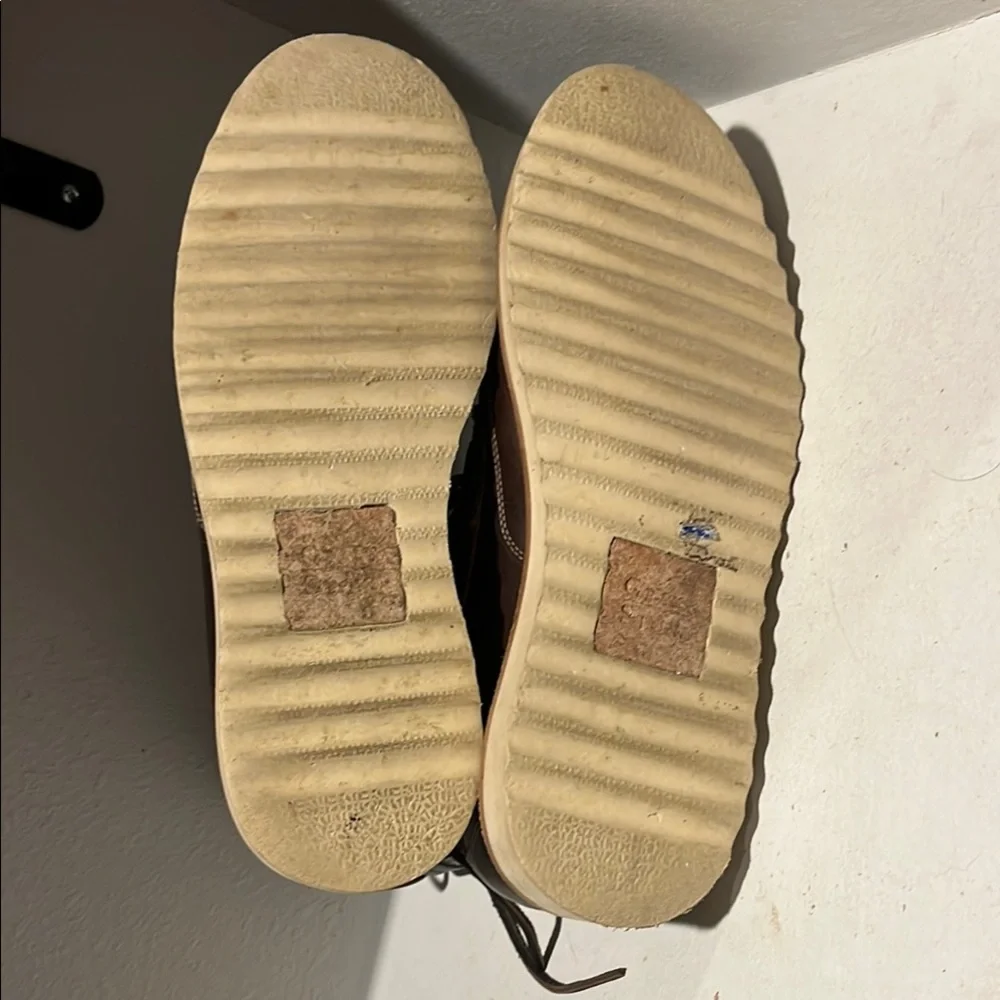 Grant Stone Field Boot in Crimson Chromexcel - Picture 3 of 4